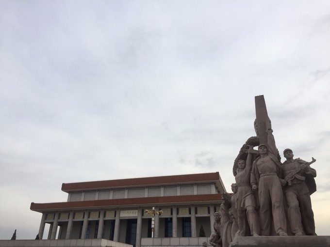 冬天去哪里旅游暖和特色美食,冬季游玩攻略美食推荐