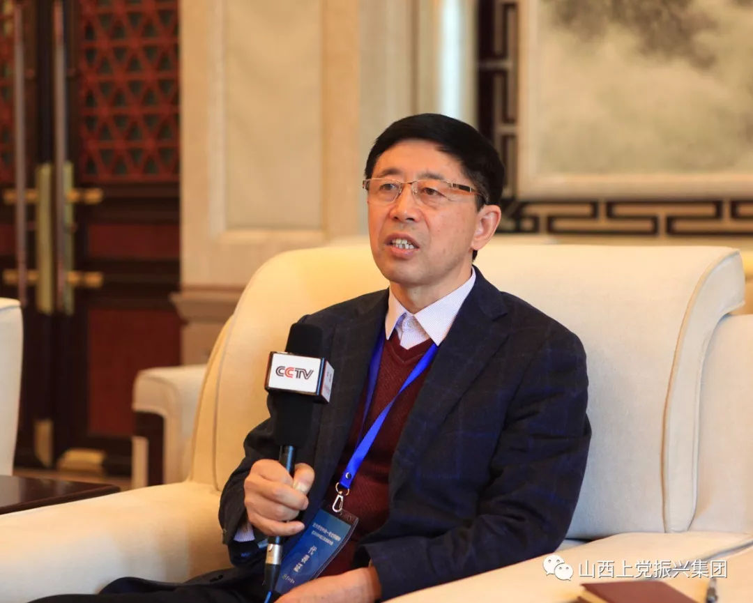 扎根基层为振兴乡村贡献力量,振兴小镇党委书记牛扎根