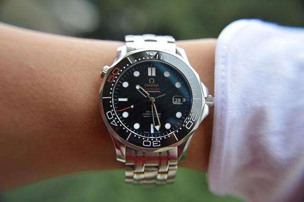 微信朋友圈骗局套路图,奢侈品假表