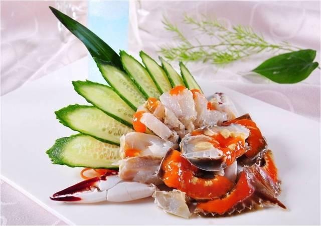 我带着你你带着钱咱们一起去旅行,我带着钱你带着我一起去旅行