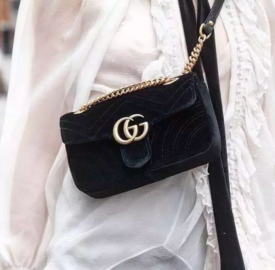 开工大吉带的东西,适合上班族的几款大牌包包分享