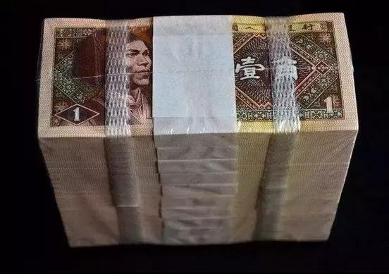 四版的天空：贵族中的贫民—8006