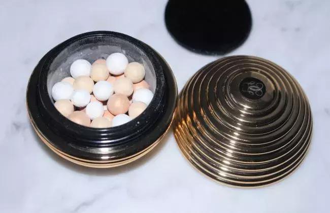 不吹牛，老娘今天这张脸价值20000块！！！