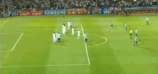 梅西十大经典直接任意球破门,梅西任意球和c罗任意球