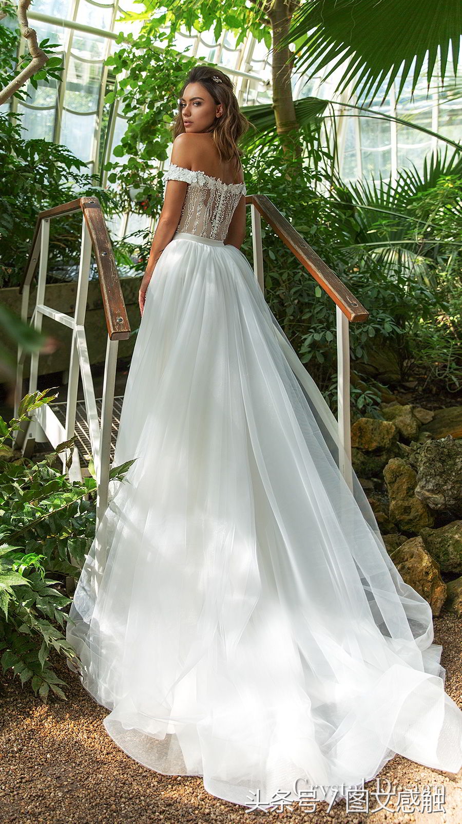 白银婚纱礼服设计,玫瑰婚纱礼服设计