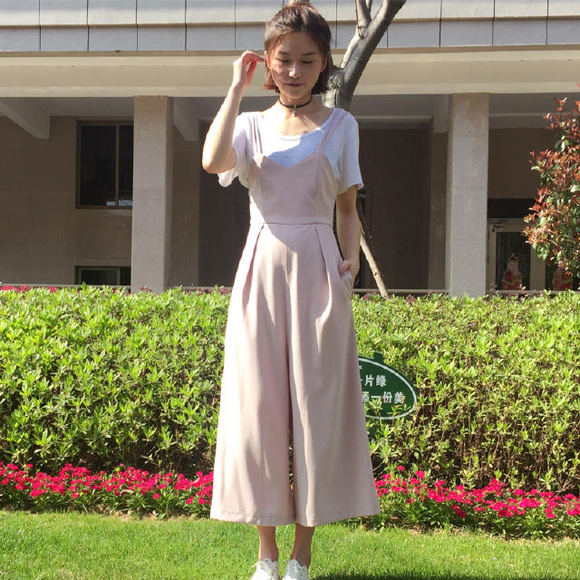 比阔腿裤还宽的阔腿裤,背带阔腿裤套装2021网红款10岁