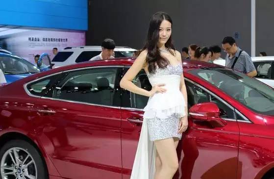 来一趟重庆带什么好,如果有朋友来重庆你会带他去哪