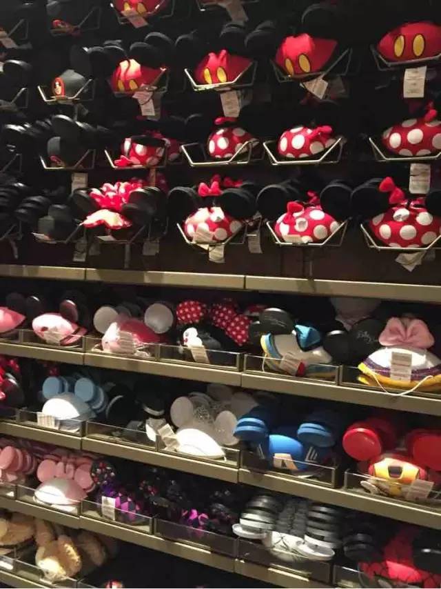 跟着朵拉去探险英文,迪士尼上海儿童游玩攻略