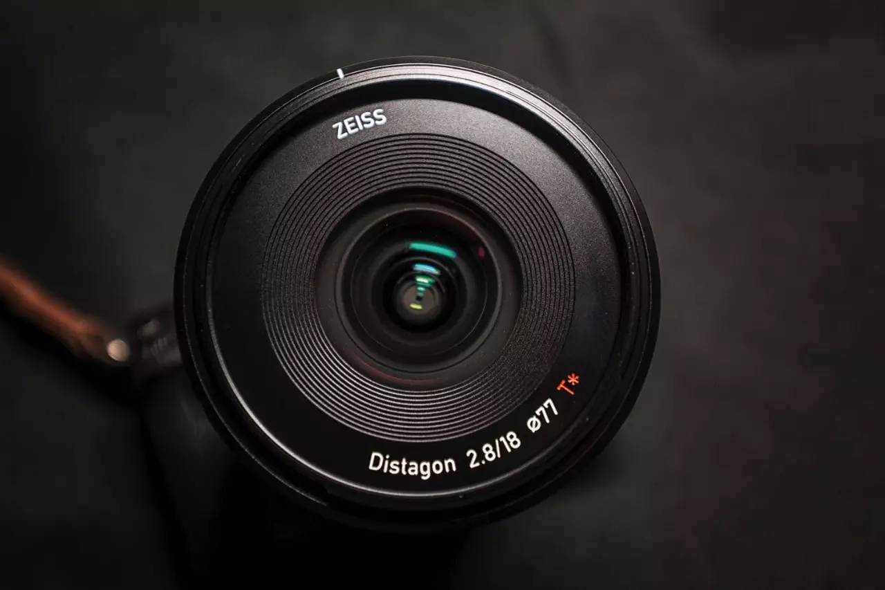 蔡司batis85mm开箱,蔡鸟