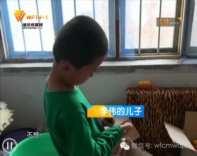 爸爸瘫痪妈妈跑了女儿照顾弟弟,父亲脑瘫母亲离家出走完整视频