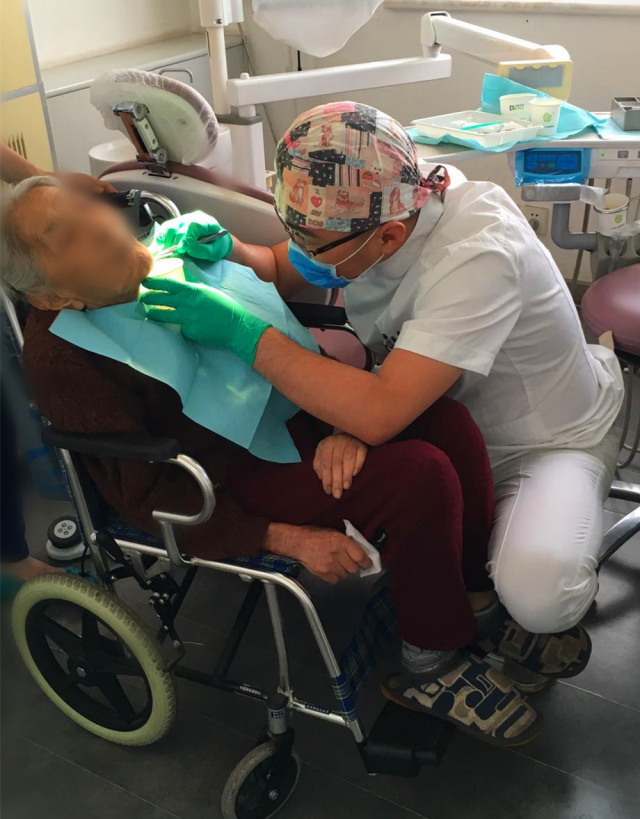 椅旁急救,椅旁矫正