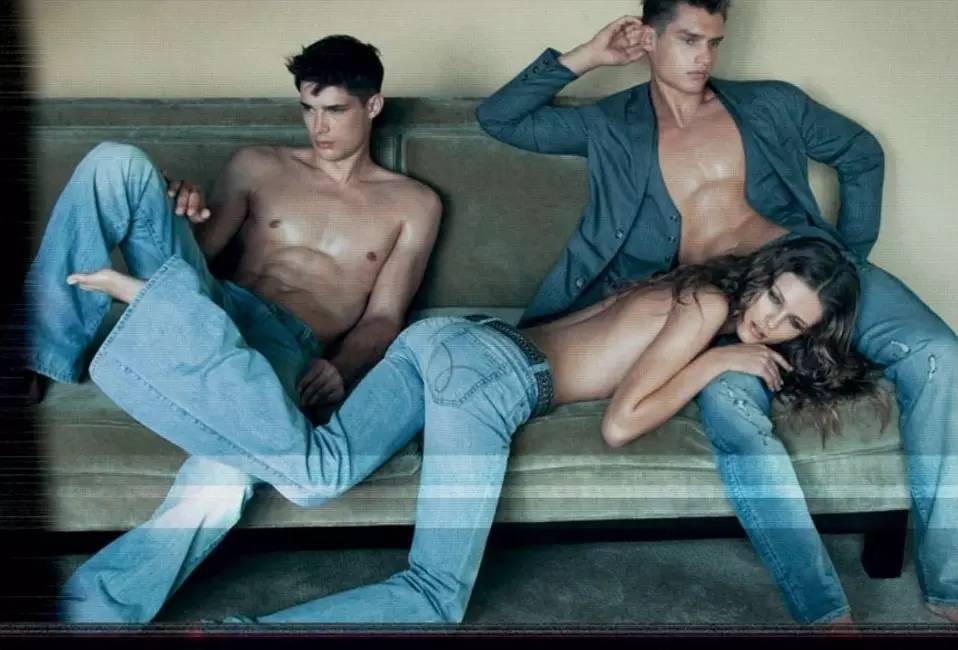 总是性挑逗的CK，这次的广告又被举报了