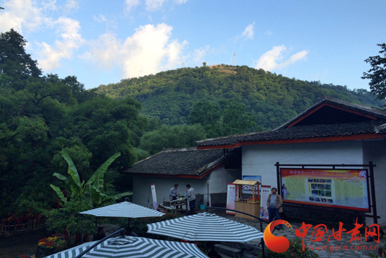 来一场说走就走的旅行第一站陇南,身未动心已远演唱