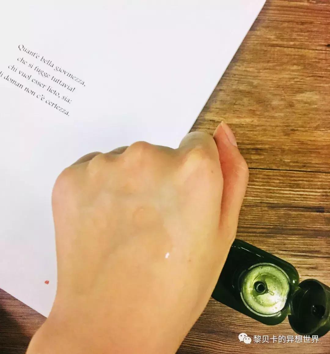 出油毛孔大补什么,出油推荐护肤品