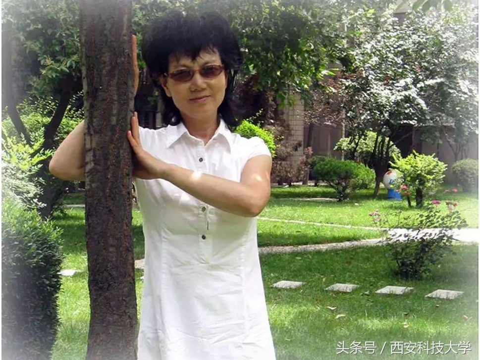 女神节致敬母亲,女神节致敬光芒万丈的她们