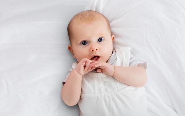 宝宝吃鱼肝油会有不良反应吗,宝宝吃鱼肝油要吃到多大才可以