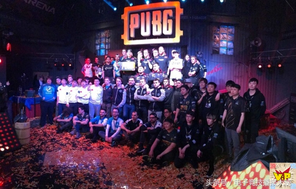 4am孤存第一视角完整吃鸡,孤存带领4am吃鸡