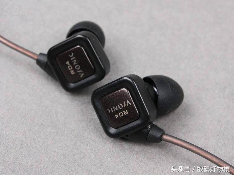 手机耳机买多少钱的合适,低端手机买高端耳机