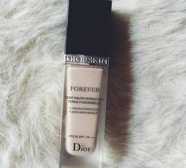 持久不脱妆的粉底液都有这些！打造自然好气色简直了！