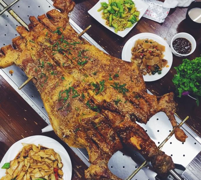 青岛这些明星店你都去过吗？寻味你最喜欢的那一家