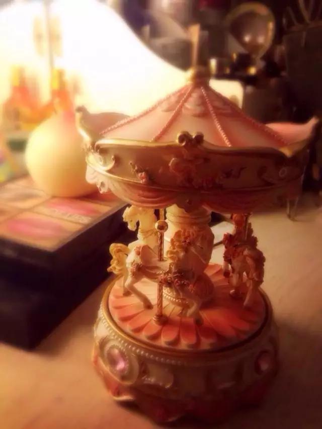 他约我去迪士尼宇宙CP旋转木马杀你的心脏受得了吗