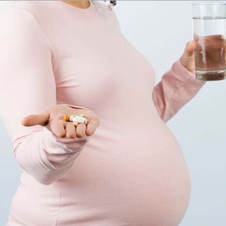 孕期就一定不能打针吃药吗,孕期都不能吃药吗