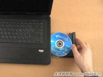 vcd光盘划伤磨损能修复吗,如何修复被划伤的cd光盘