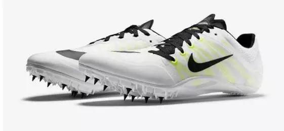 业余选手跑马拉松需要穿竞速鞋吗,业余跑者可以穿钉鞋