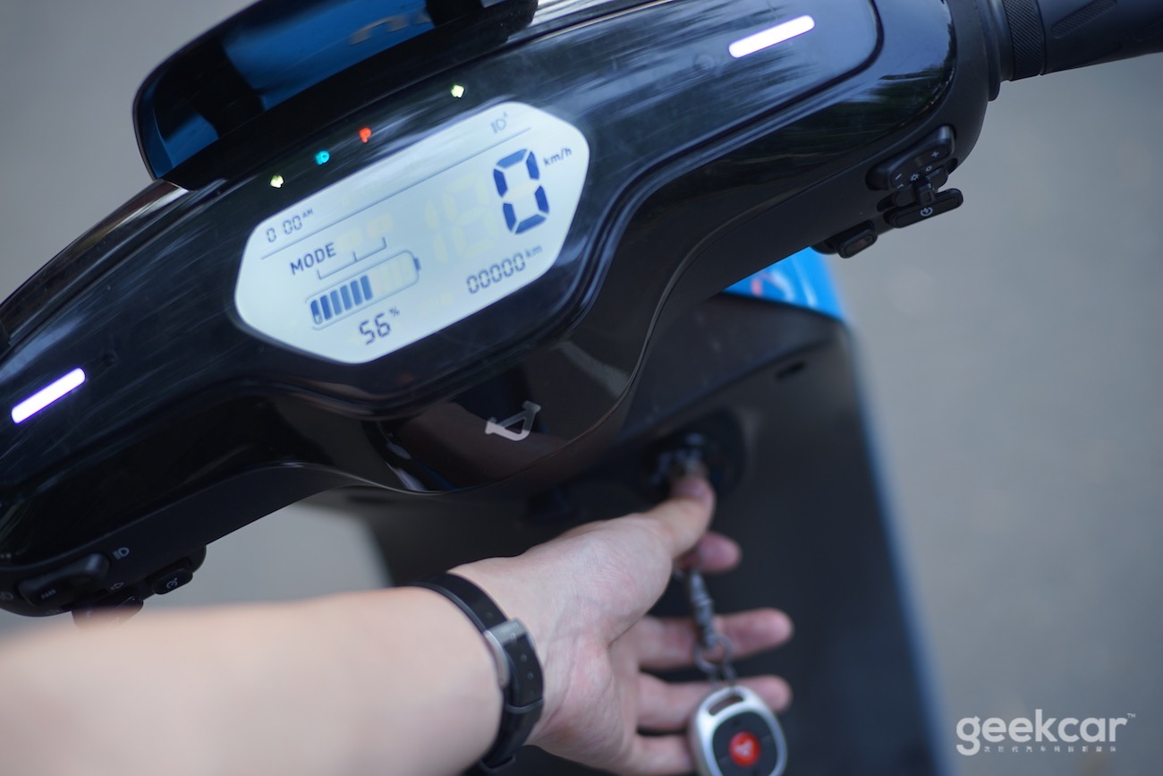 小牛m1骑了1万公里还值多少钱,小牛m1骑了1万公里能买吗