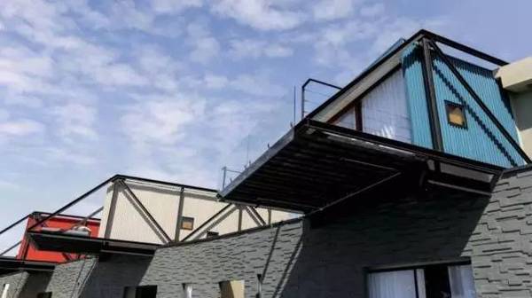 泰国桂河水上竹筏度假屋,泰国桂河水上屋度假村