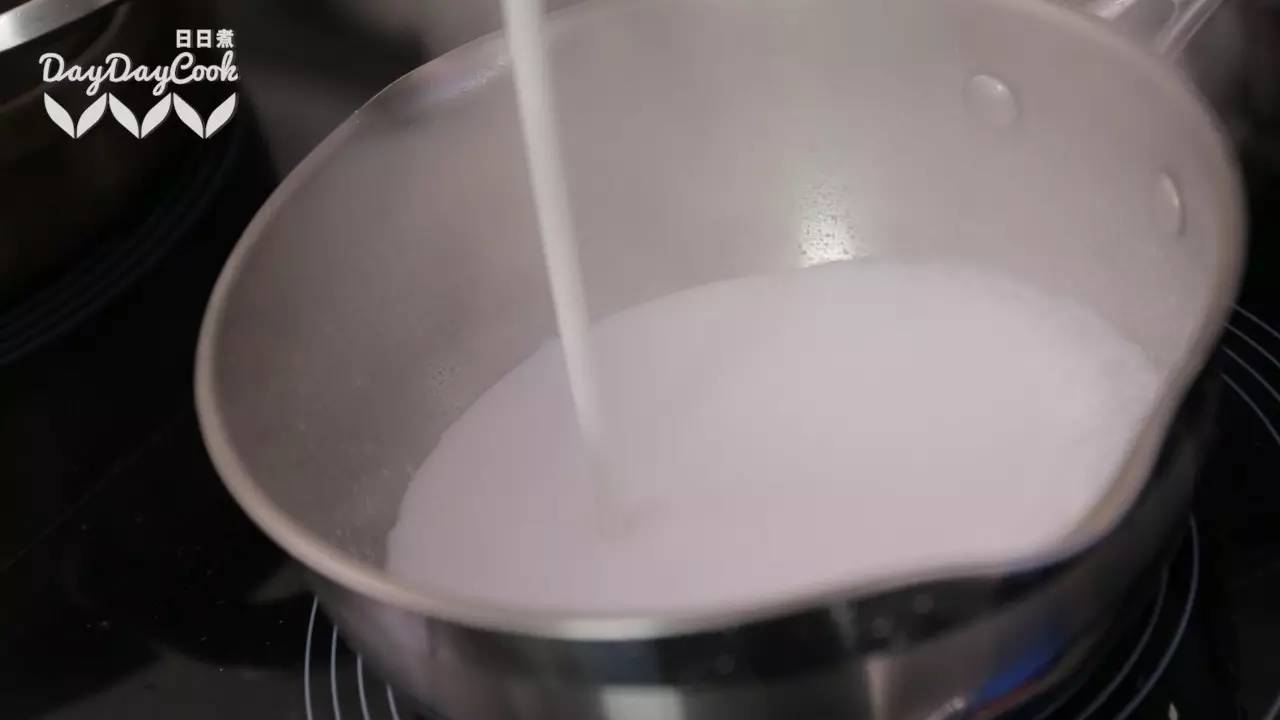 怀孕期间什么时间段吃燕窝最好,怀孕了老公让我吃燕窝