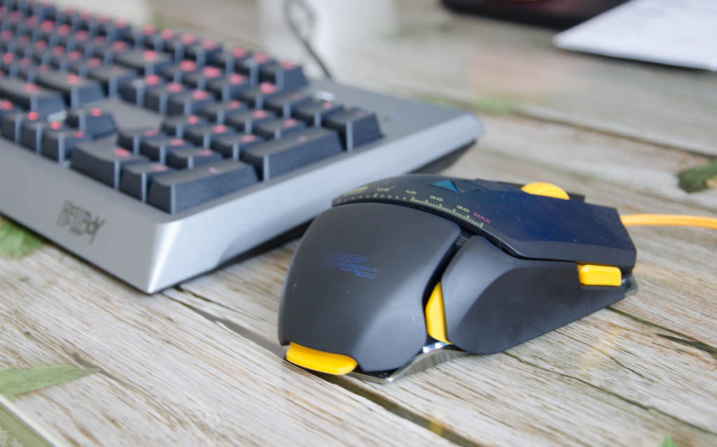 入门黑轴红轴机械键盘,机械键盘可能正在毁掉你的手腕