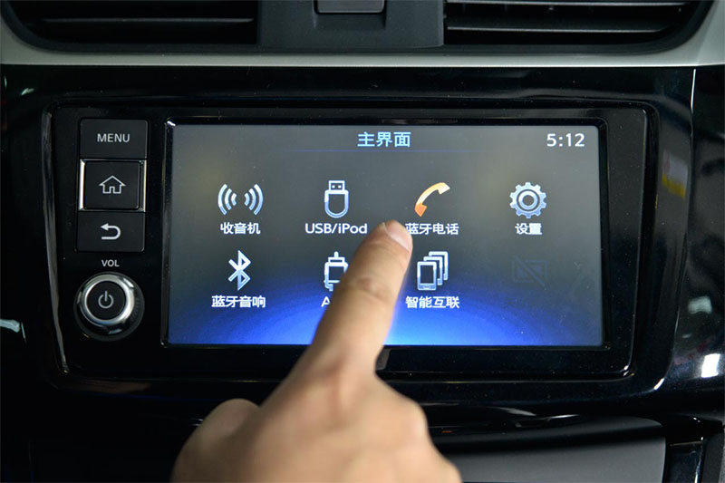 新手开日产轩逸视频,全新轩逸新手试驾视频