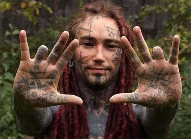 眼球刺青有什么含义,眼球里纹纹身