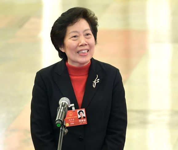 部长通道开启多部委直面热点问题,新部长代表发言