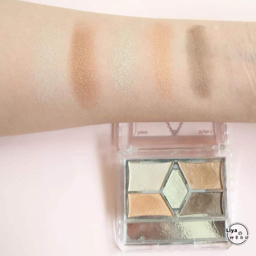 眼影实测amp;亲身示范，好用的居然是这个？