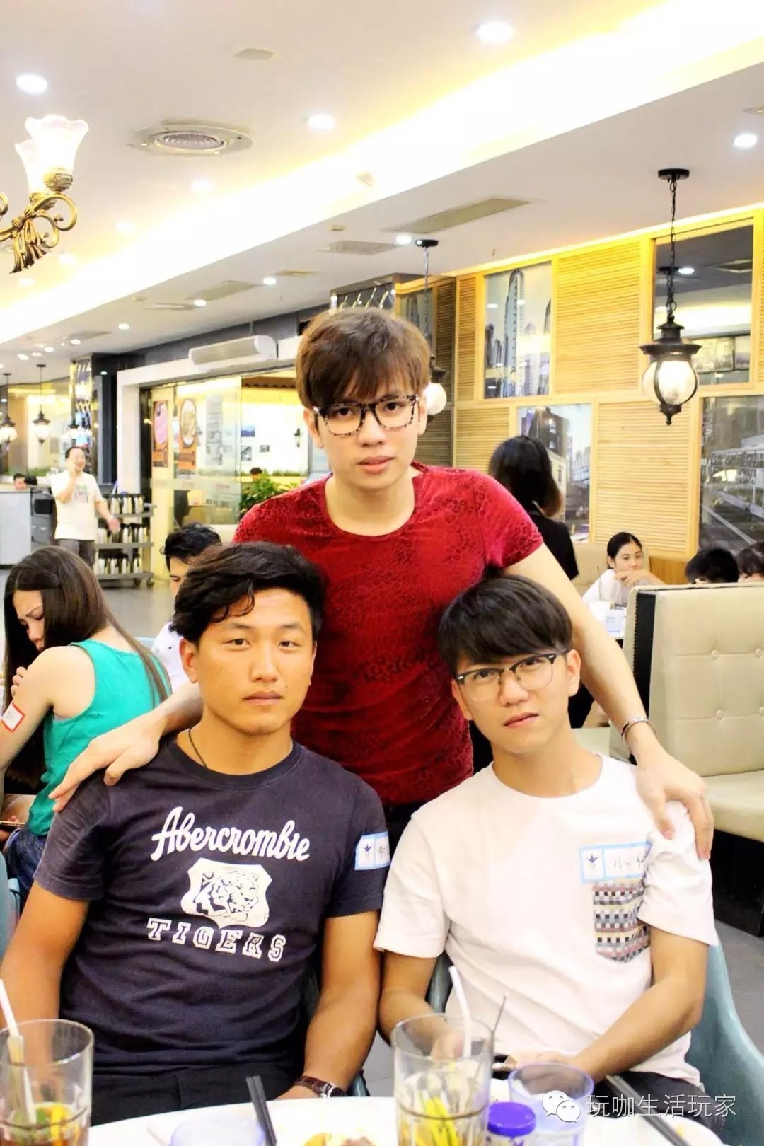 喜喜又出大事啦，快来围观啊玩咖美食通关之喜喜茶餐厅