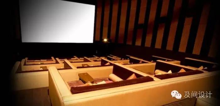 创意暴走在海上看电影?8种新奇电影院挑战你的五感体验