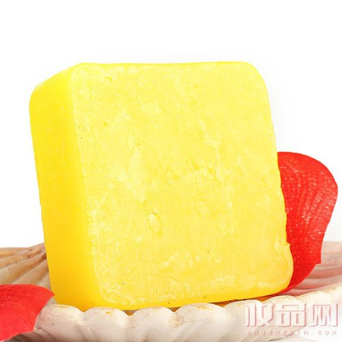 精油皂洗脸好还是洗面奶洗脸好,用洗脸皂洗脸用温水还是凉水