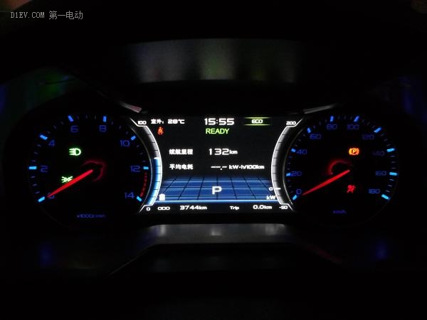 吉利帝豪ev怎么看续航,吉利帝豪ev续航显示为0还能跑多远
