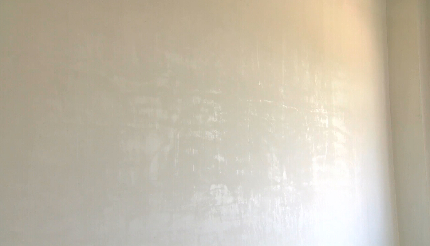 壁纸施工怎样避免溢胶,pvc壁纸怎么做到浓胶薄涂