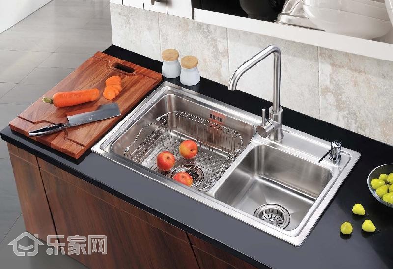 不锈钢水槽生锈清除妙招,家里不锈钢水槽生锈怎么办