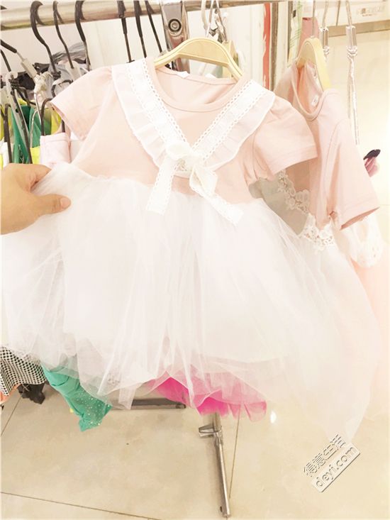 汉正街童装直播间秒杀,汉正街品牌童装直播间