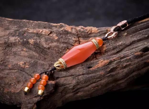 女士文玩最好看的款式,最值得女人戴的文玩