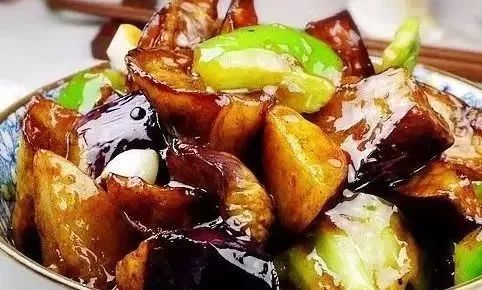 年夜饭，最受欢迎的18道荤菜和18道素菜！收好慢慢学