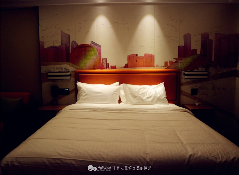 做一家有品质有温度的酒店,轻奢酒店大堂办公