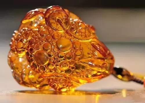 琥珀蜜蜡有瑕疵怎么办,好的琥珀蜜蜡是什么样子