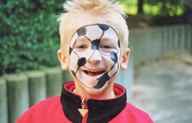 有你没有看过的足坛萌照（六一快乐）