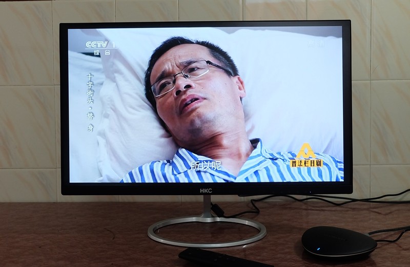 无频闪24寸显示器推荐,低蓝光不闪屏专业显示器