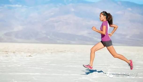 跑步疝气怎么解决,一跑步腹股沟位置痛是什么原因